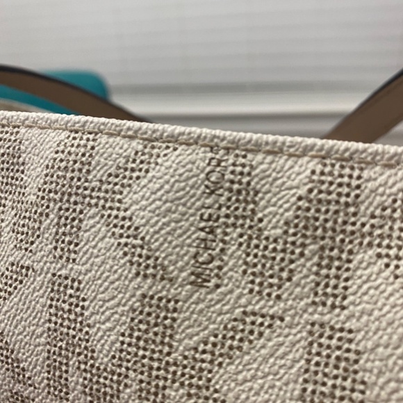 MK Cream and Tan Midsize Logo Tote - Picture 5 of 7